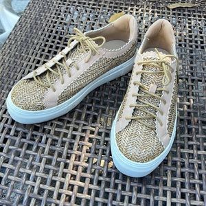 Coconuts by Matisse Revolution Sneaker